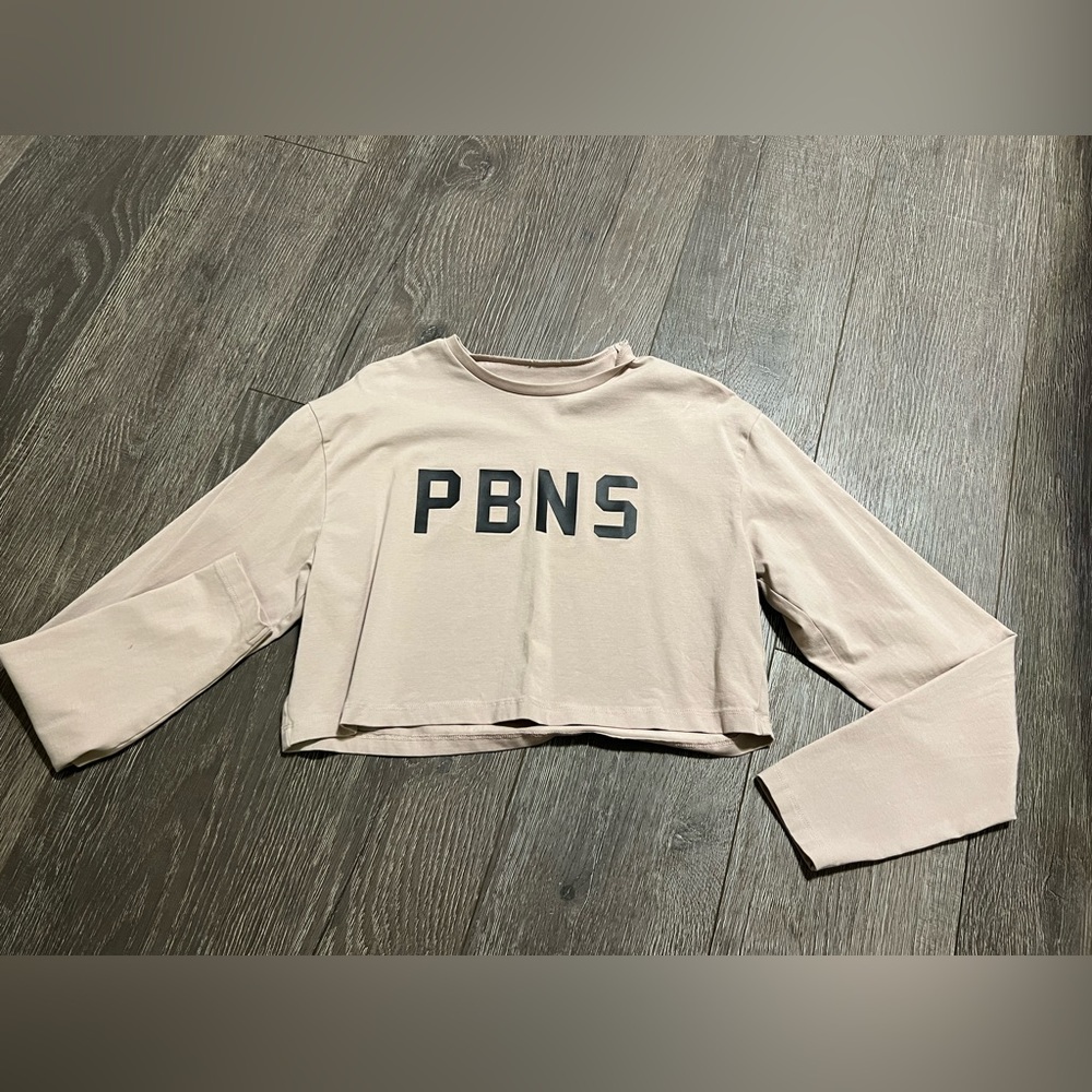 Alphalete crop long sleeve